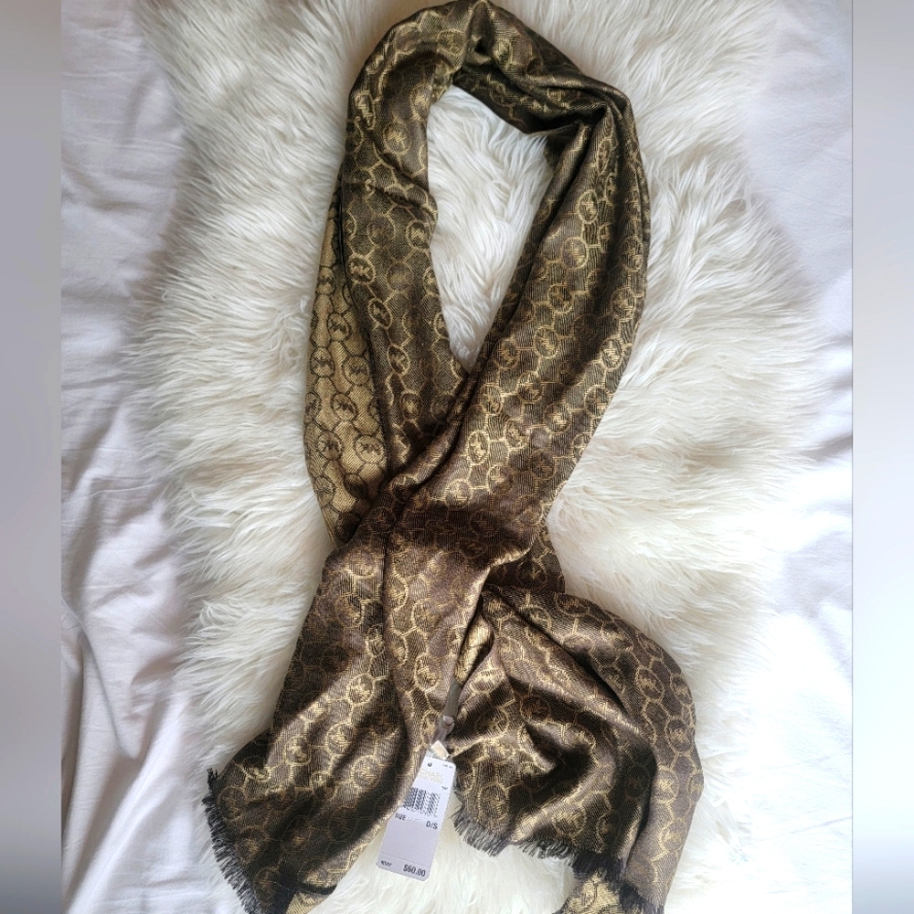 Michael Kors Scarf